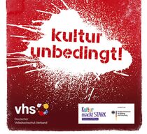 Logo des Podcasts "Kultur unbedingt!" vom Projekt talentCAMPus des deutschen Volkshochschul-Verbandes e. V.